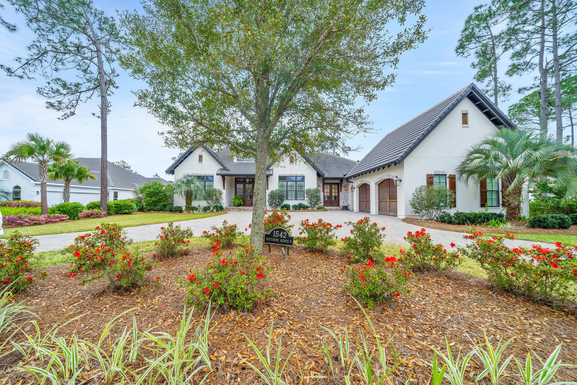 1542 N Baytowne Avenue