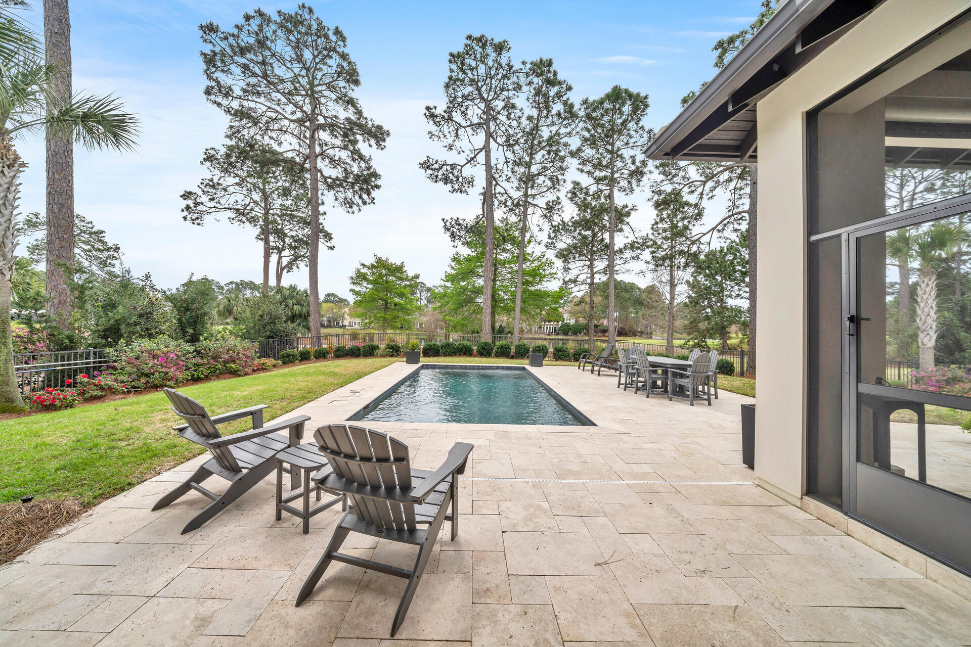 1542 N Baytowne Avenue