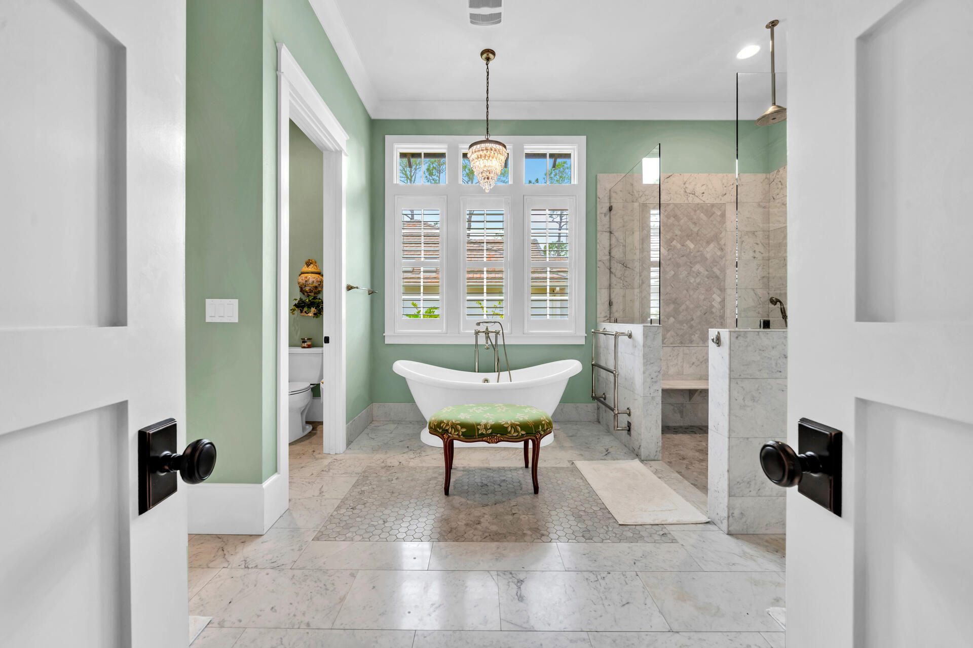 1542 N Baytowne Avenue