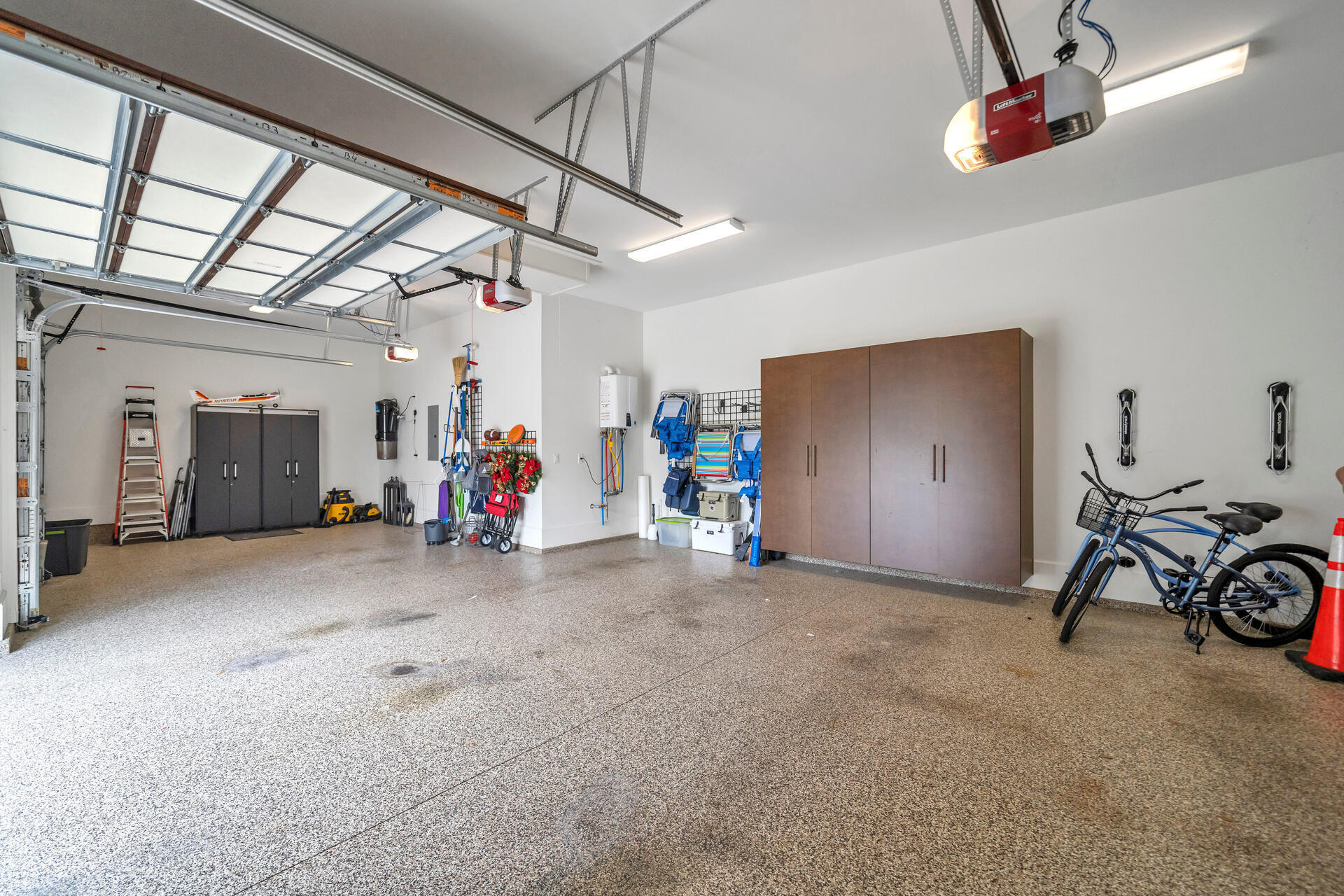 1542 N Baytowne Avenue