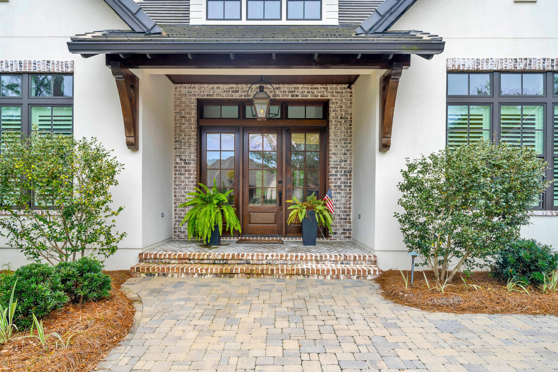 1542 N Baytowne Avenue