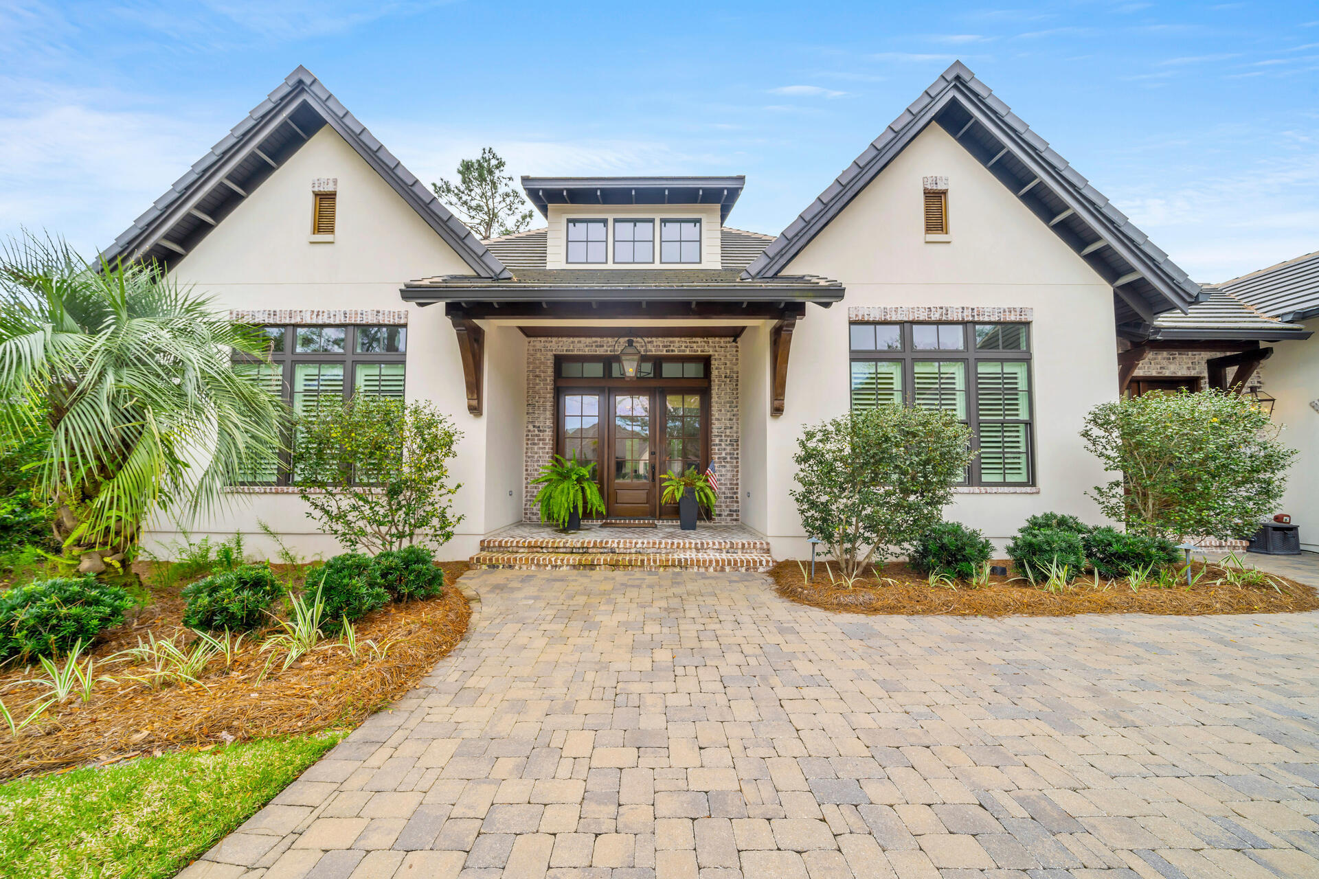 1542 N Baytowne Avenue