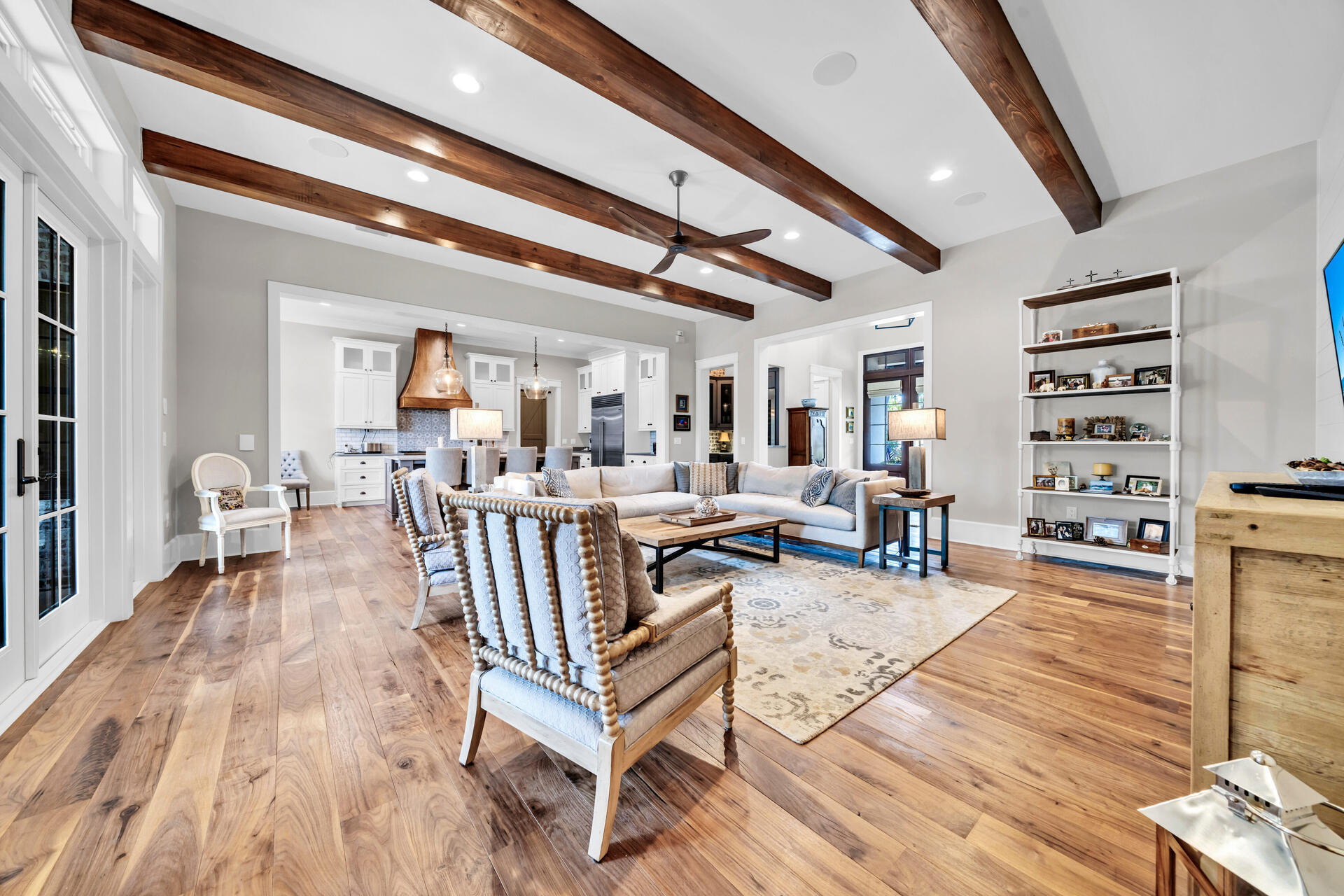 1542 N Baytowne Avenue