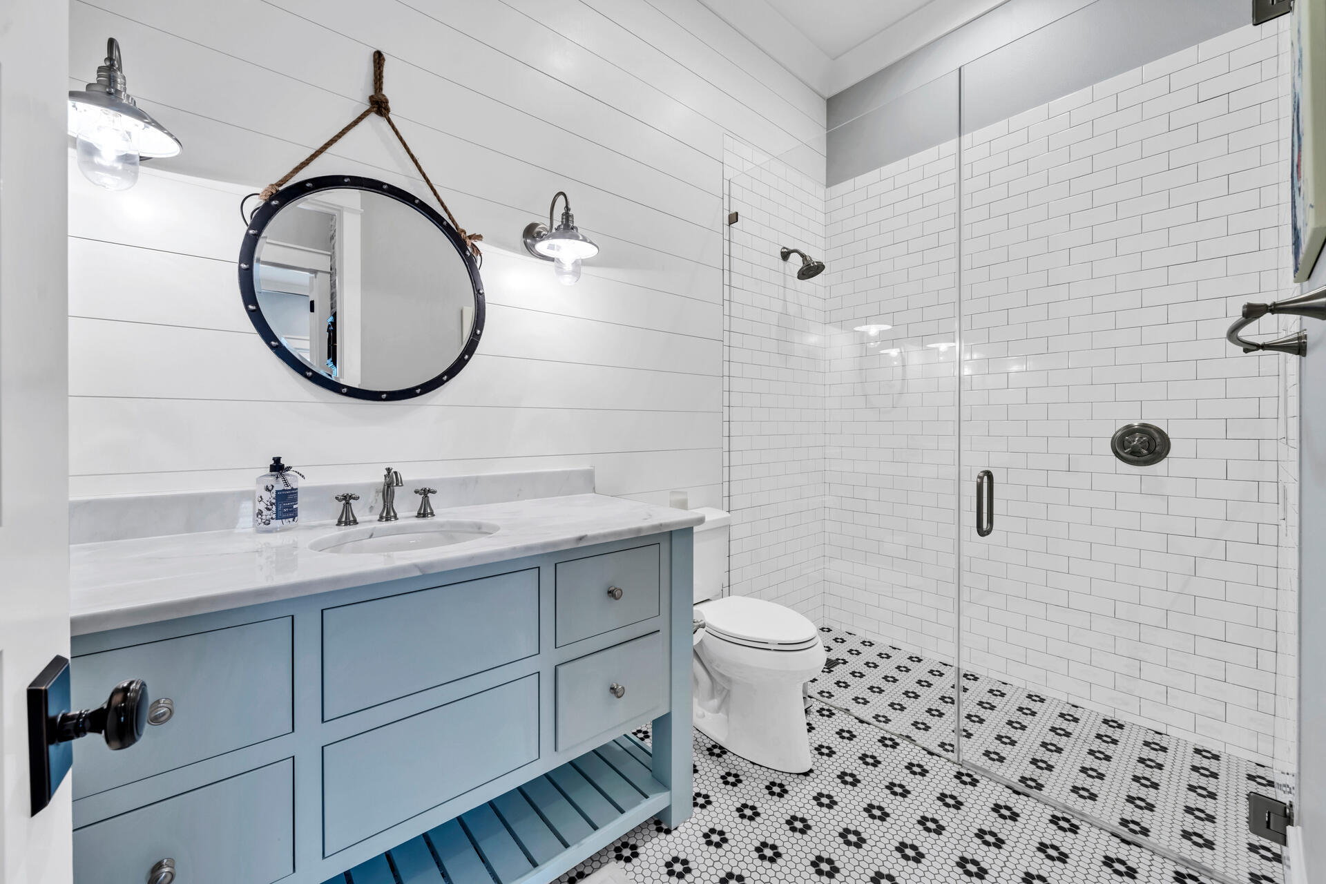 1542 N Baytowne Avenue