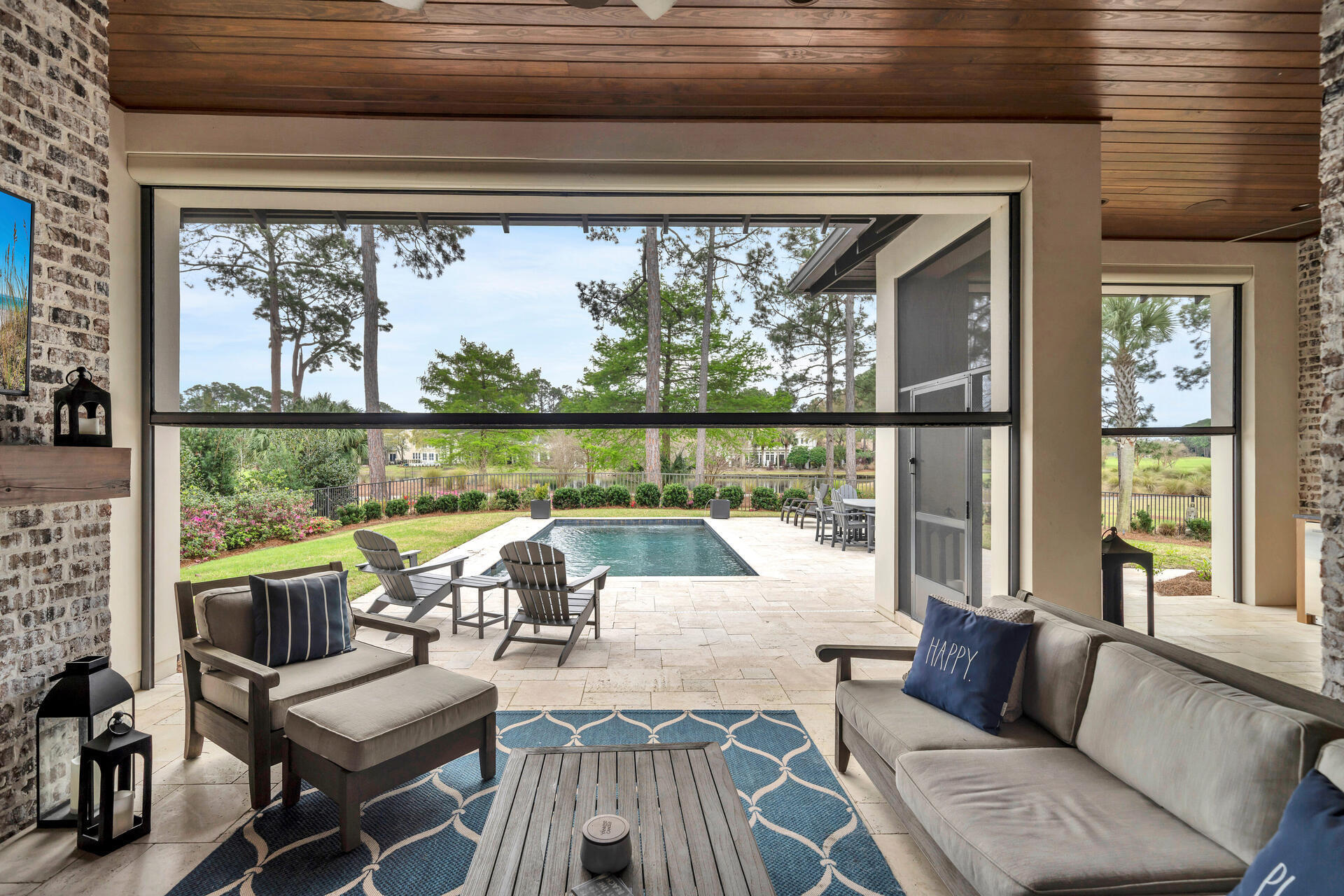 1542 N Baytowne Avenue