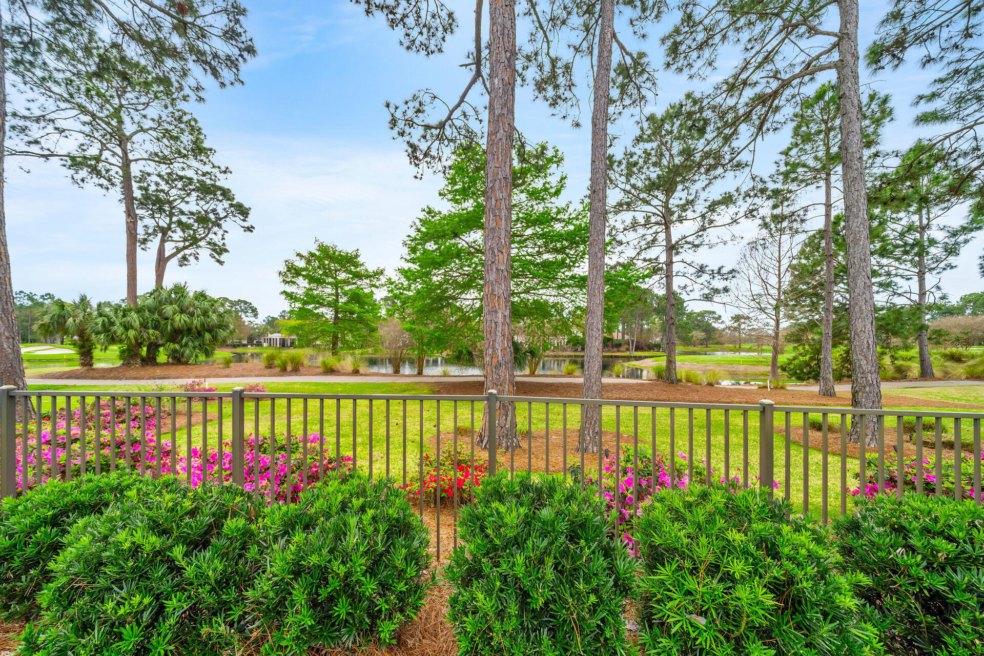 1542 N Baytowne Avenue