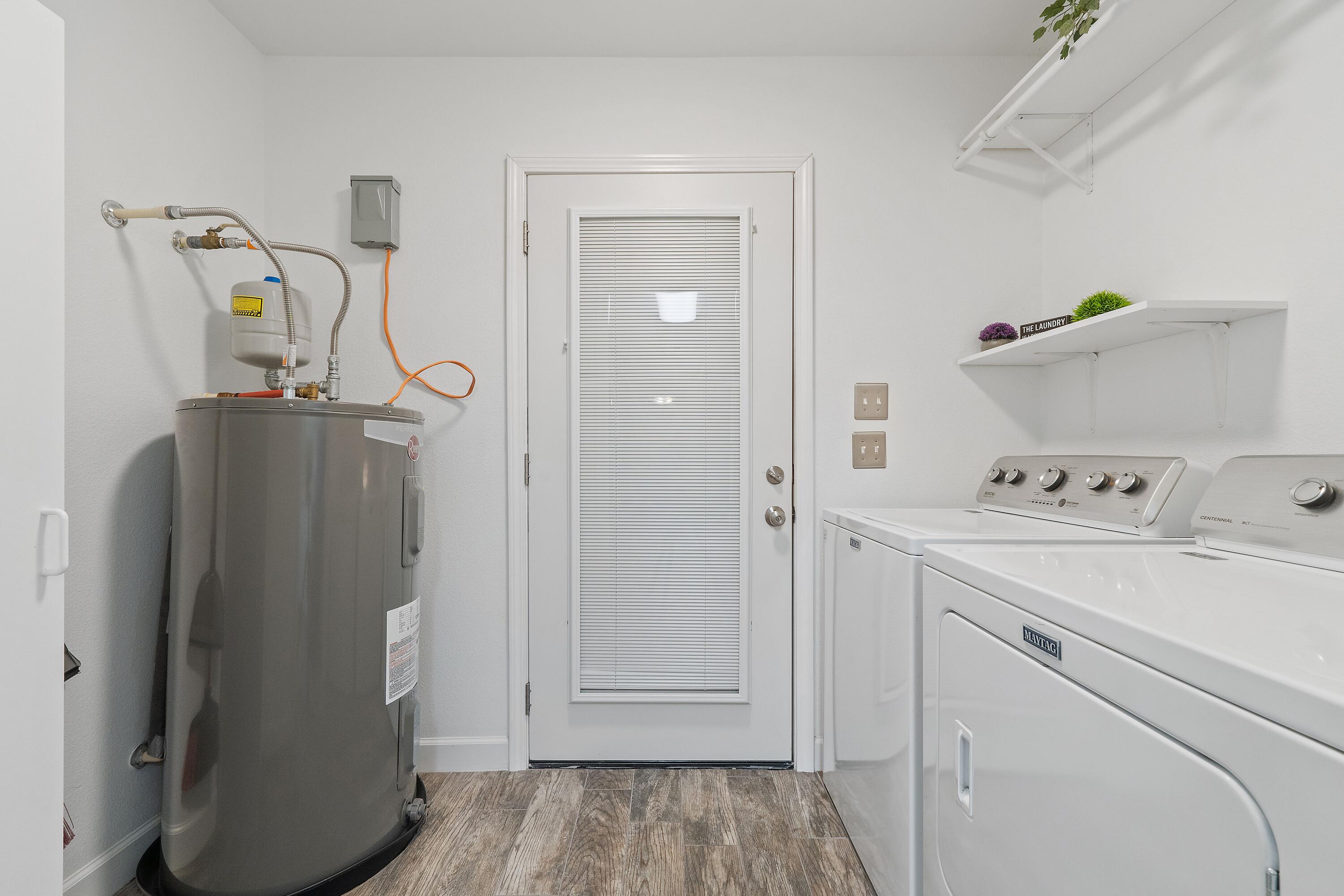 2217 Las Vegas Trail