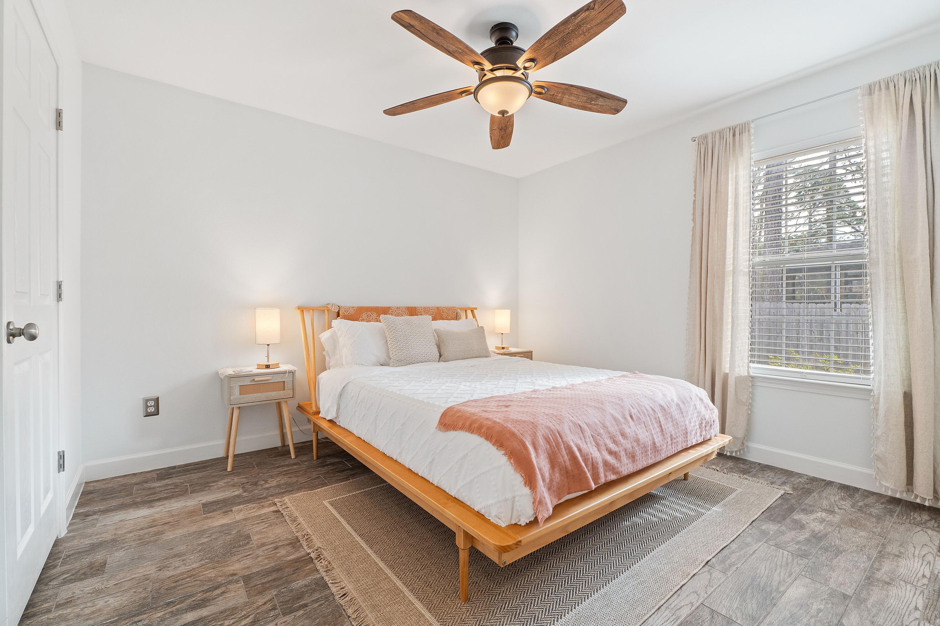 2217 Las Vegas Trail