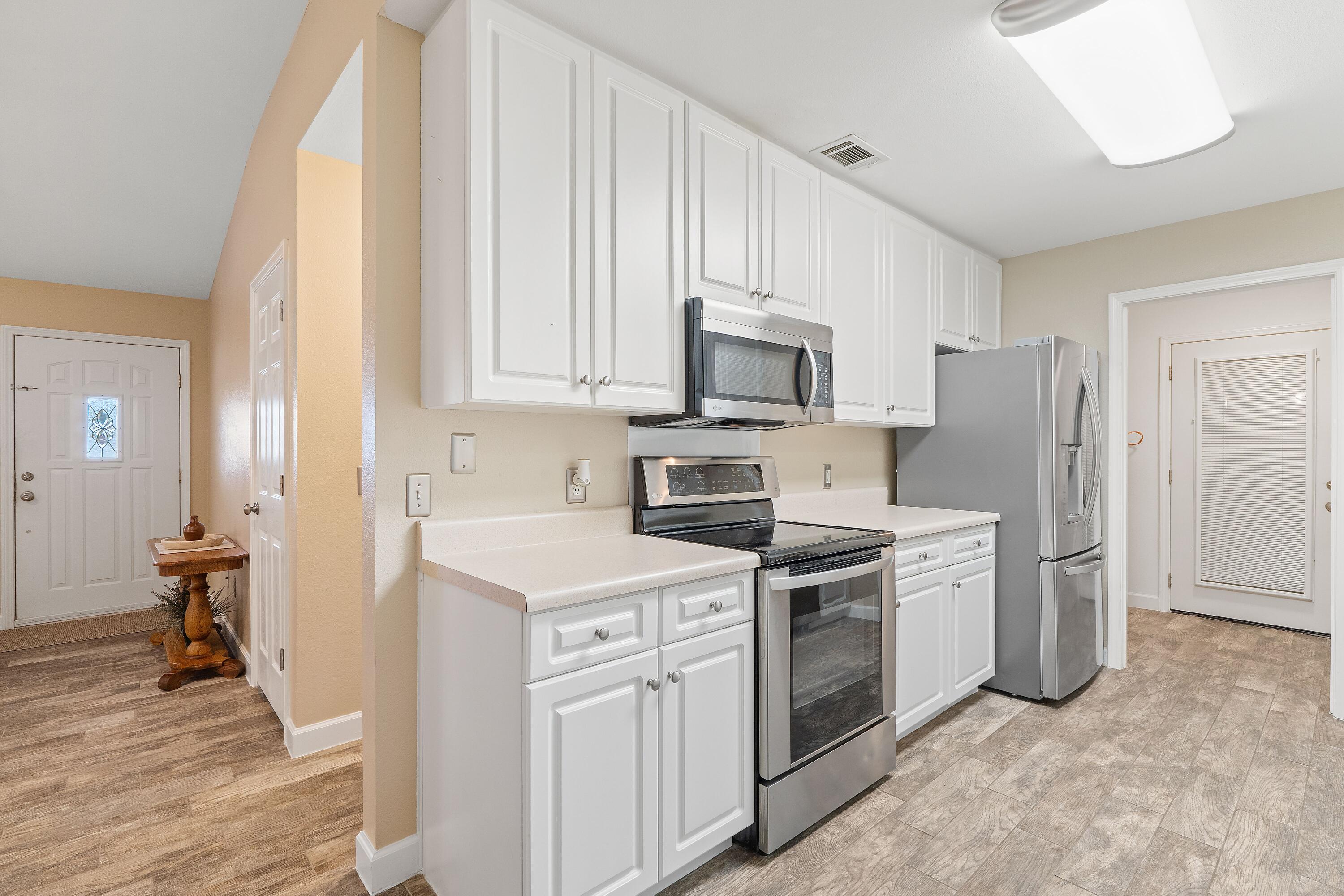 2217 Las Vegas Trail