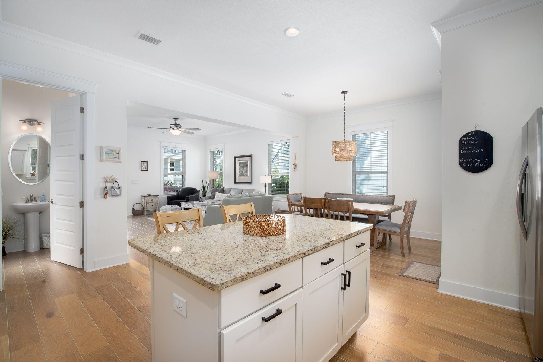 100 Grande Pointe Circle