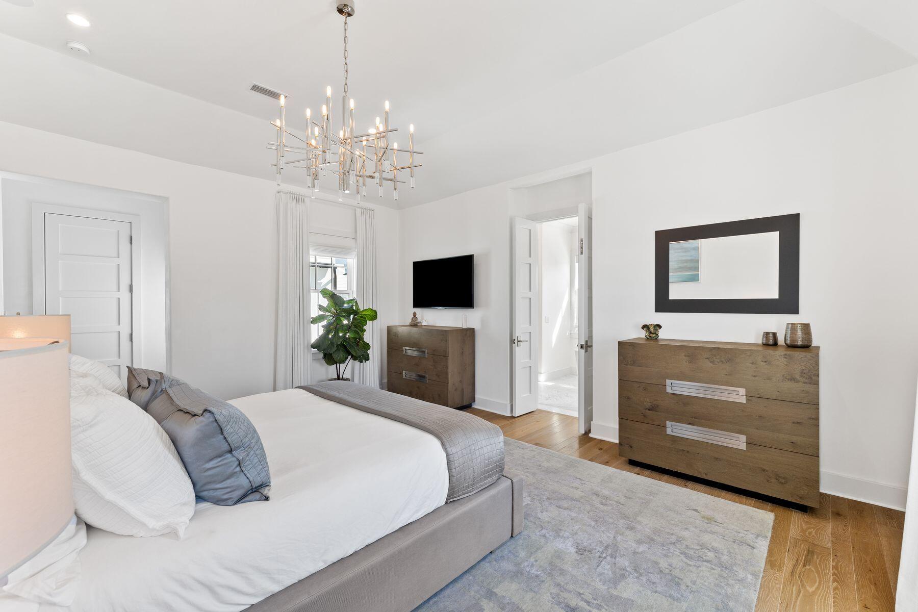 180 N Charles Street