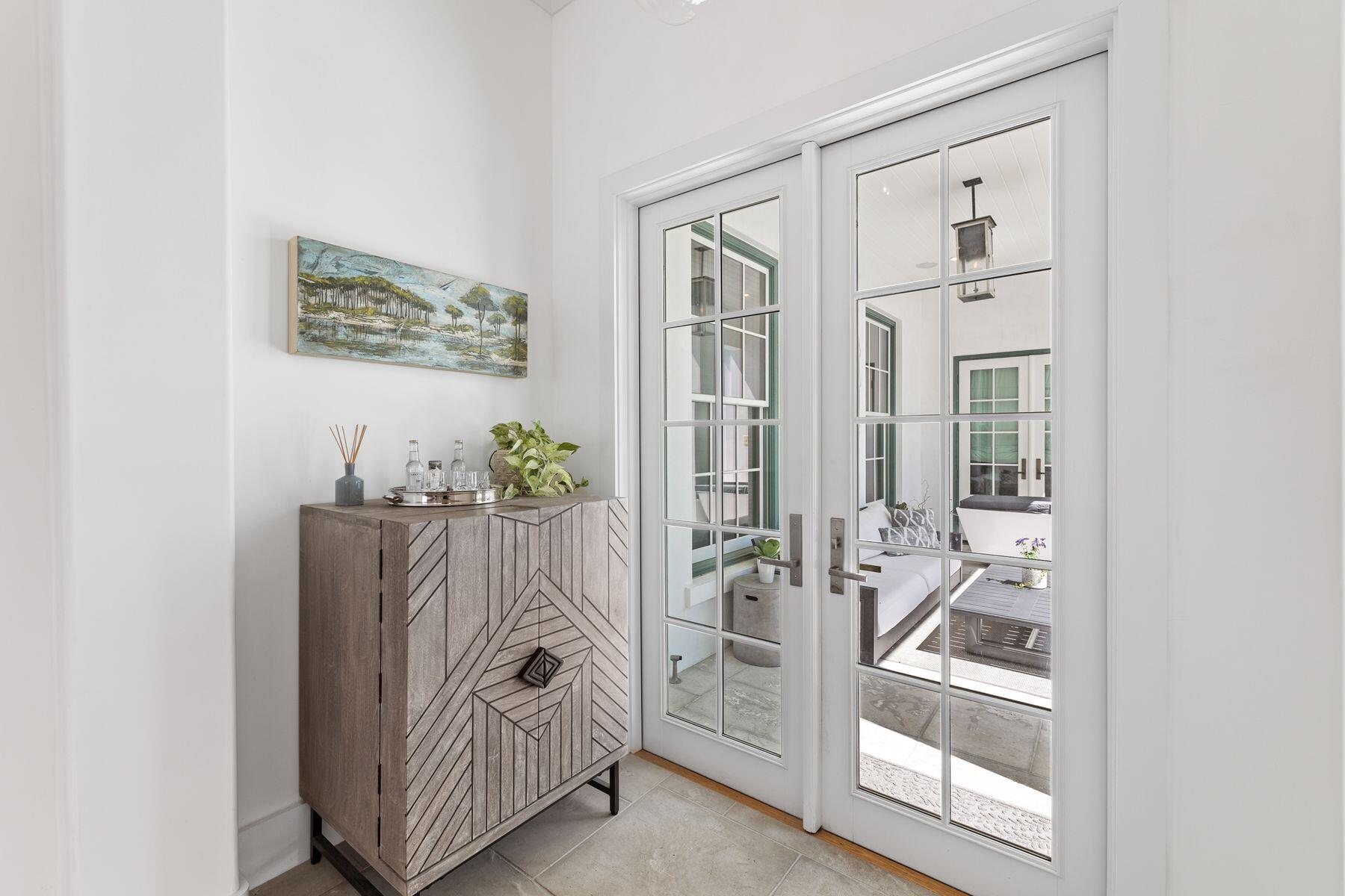 180 N Charles Street