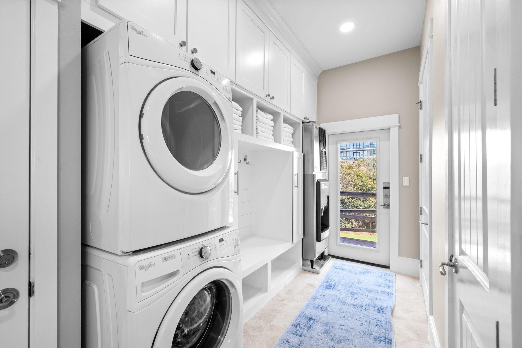 4525 W County Hwy 30A