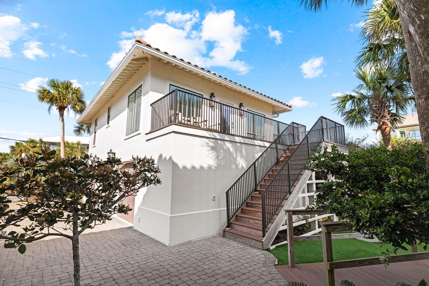 4525 W County Hwy 30A