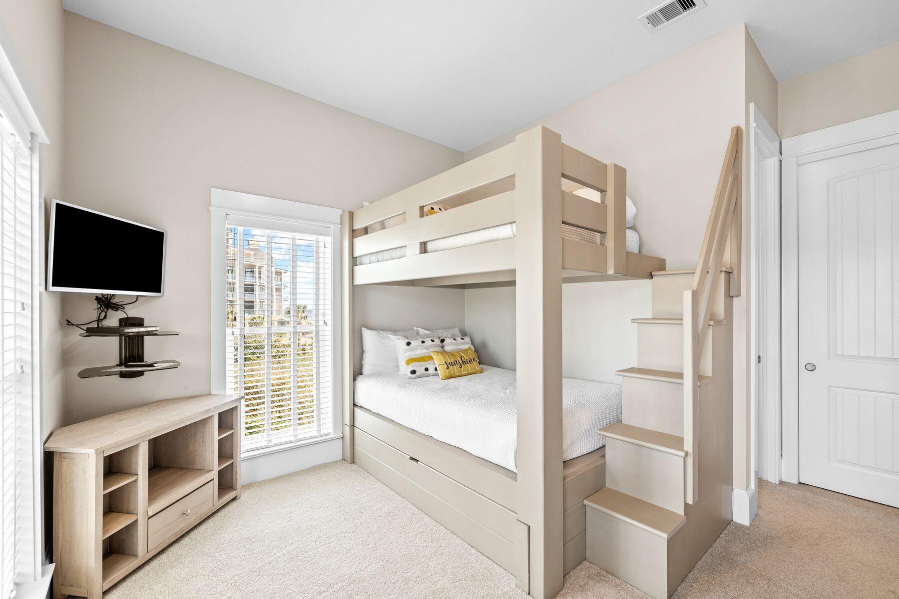 4525 W County Hwy 30A