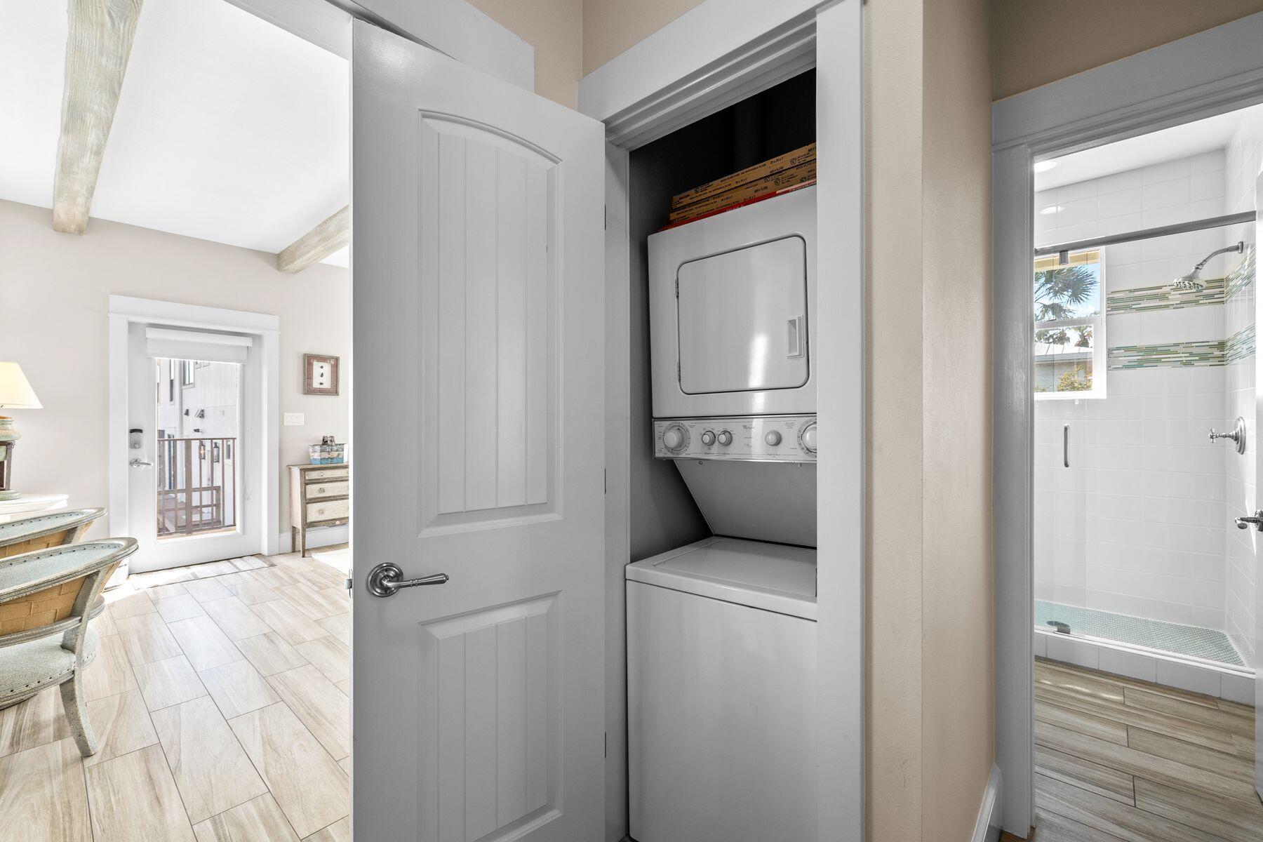 4525 W County Hwy 30A