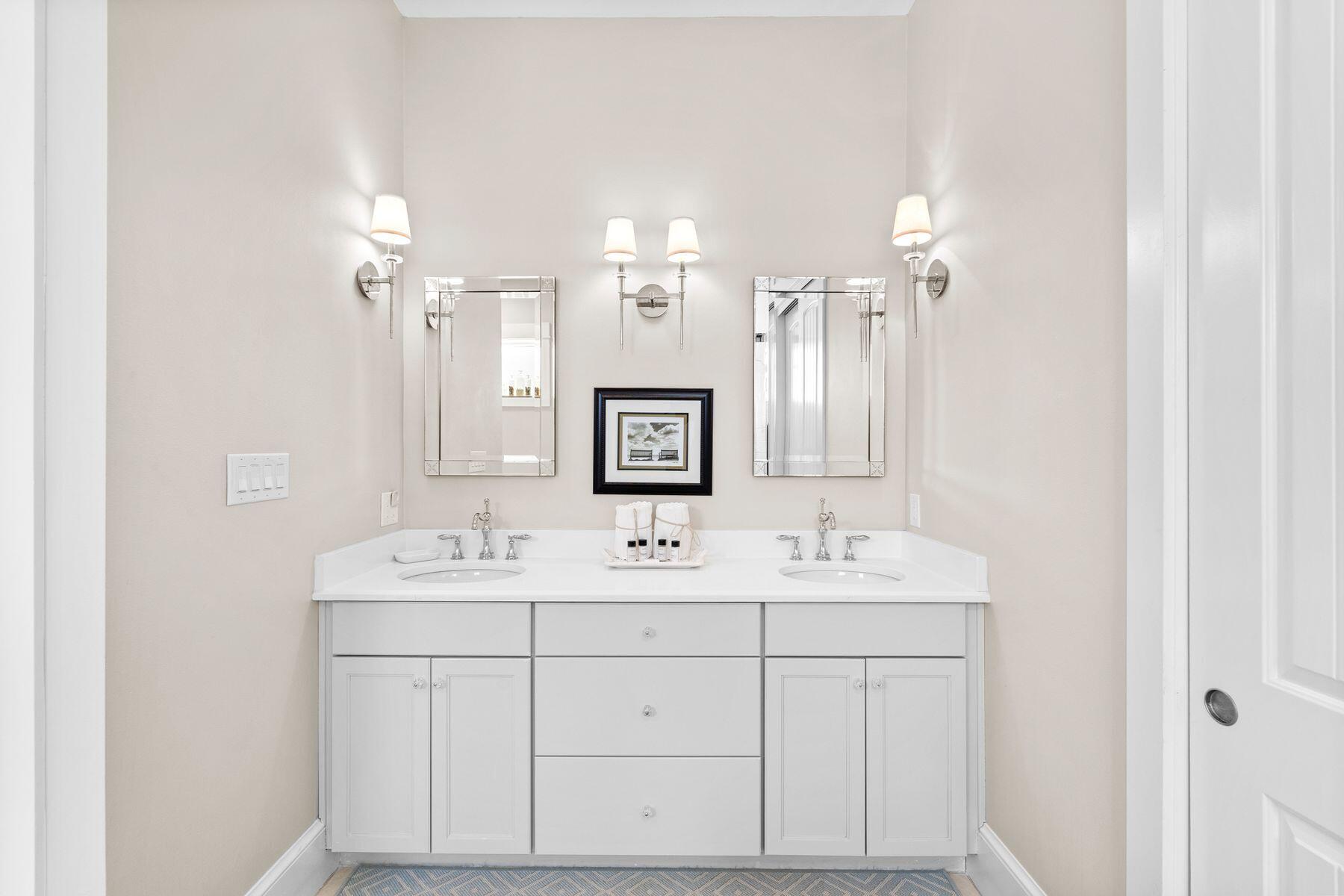 4525 W County Hwy 30A