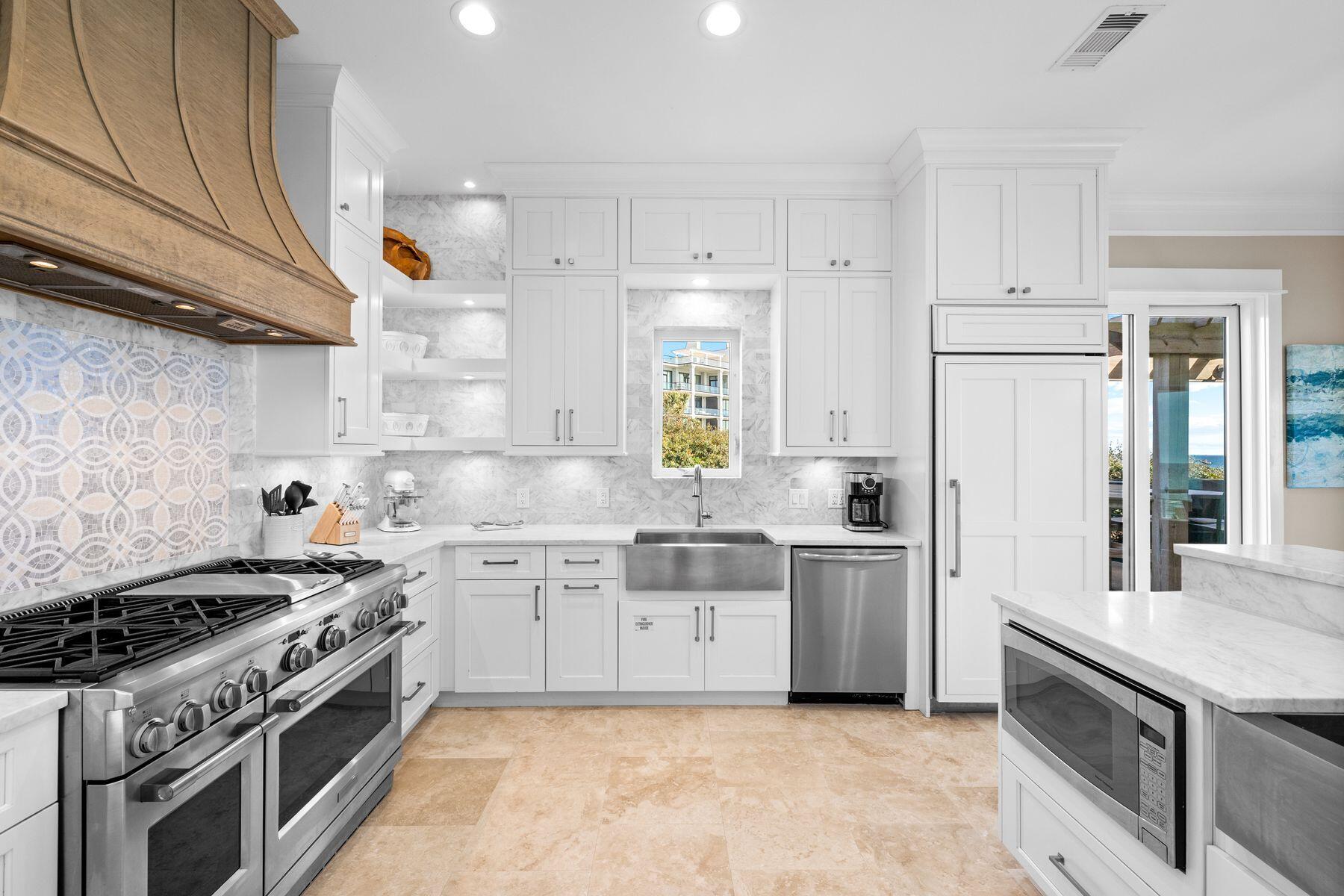 4525 W County Hwy 30A