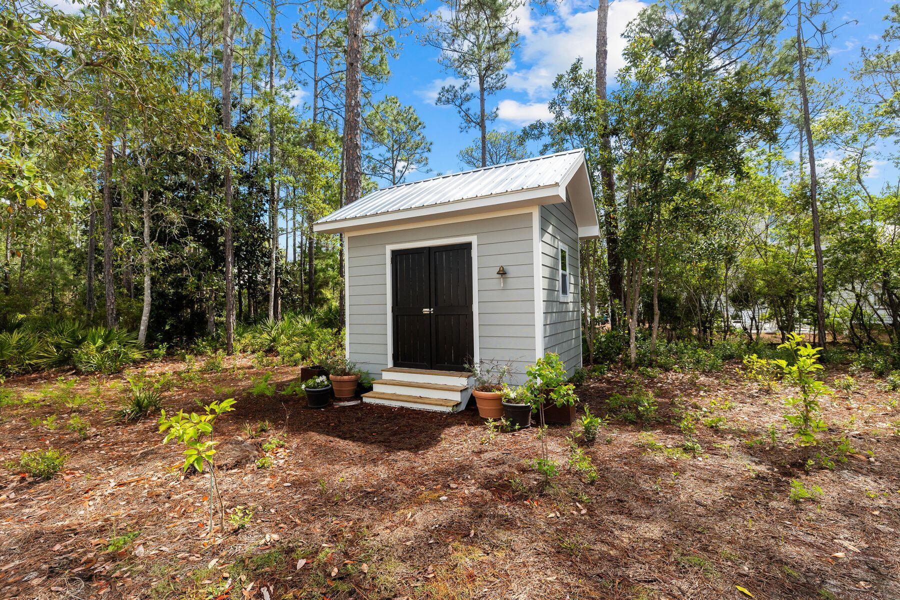 320 Wood Beach Drive