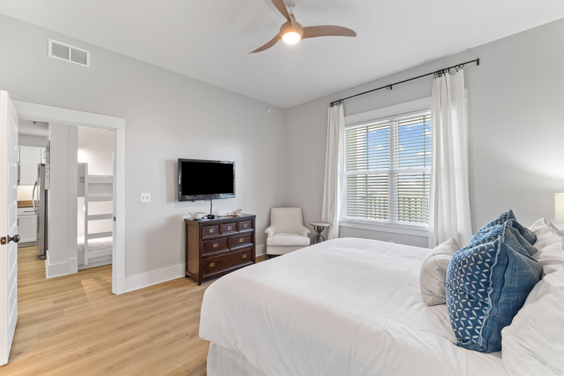 2050 W County Hwy 30A, #M1-309