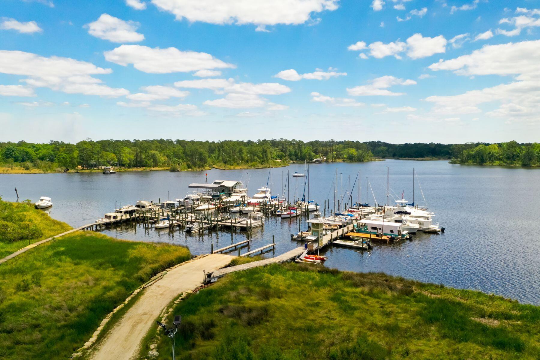 123 Oyster Boulevard