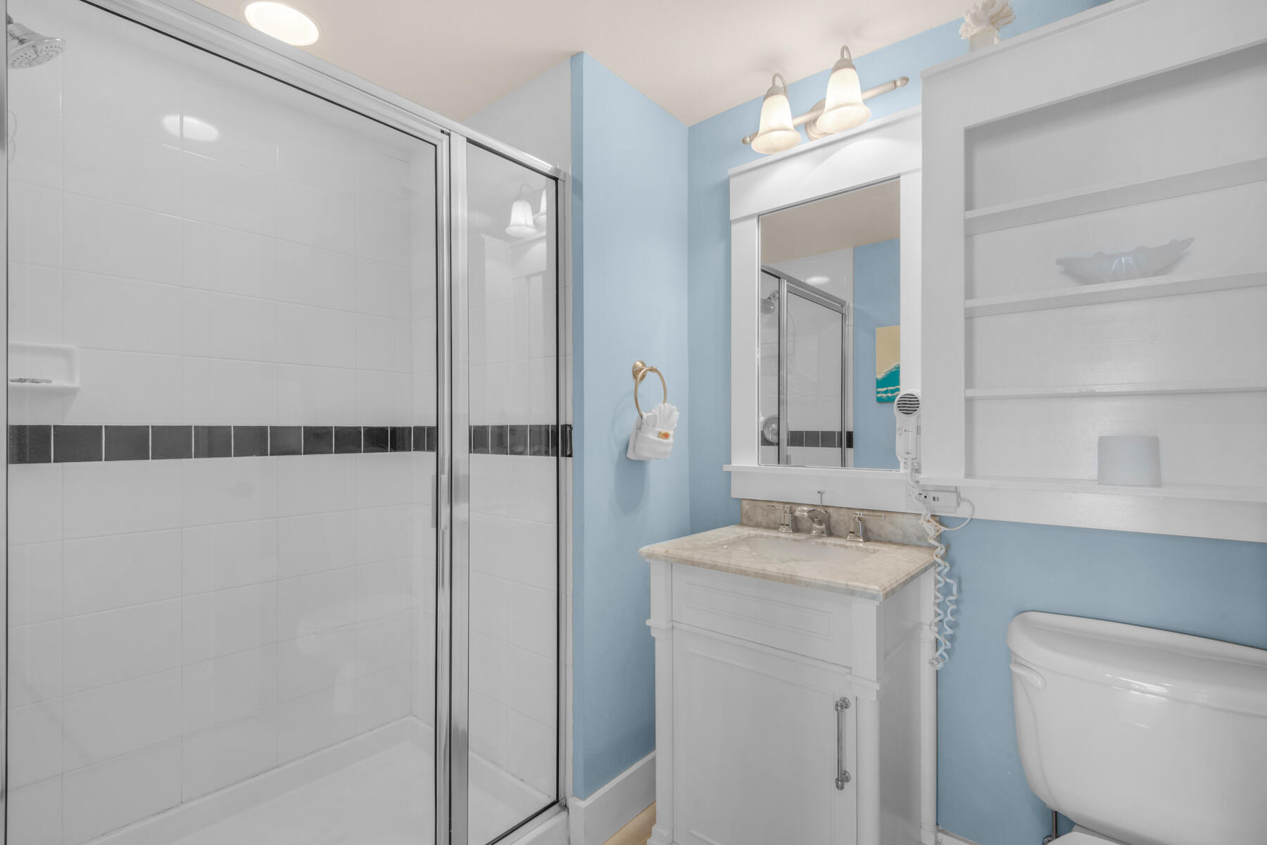 9100 Baytowne Wharf Boulevard, 270/272