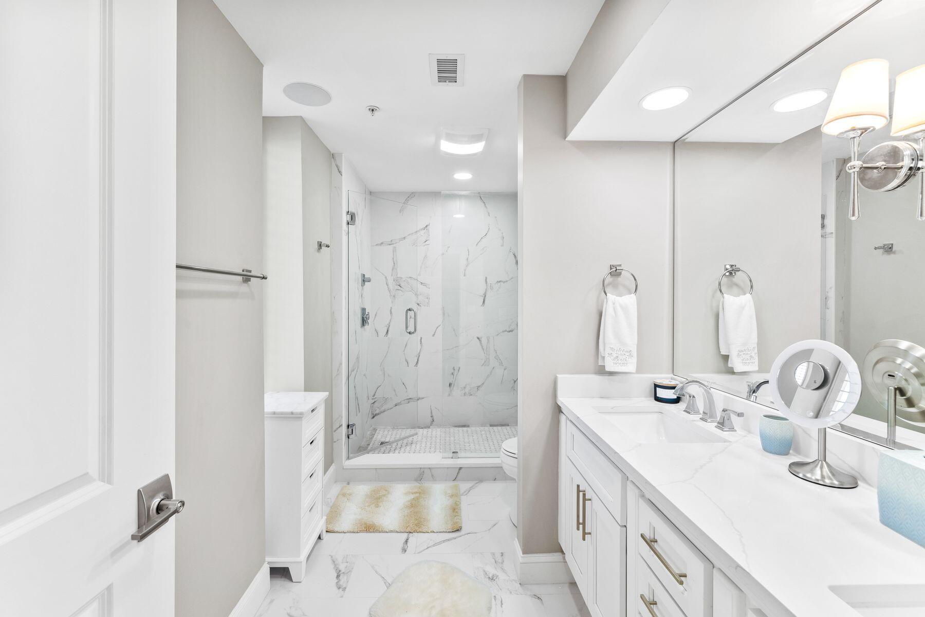 4522 Southwinds Drive, 4522