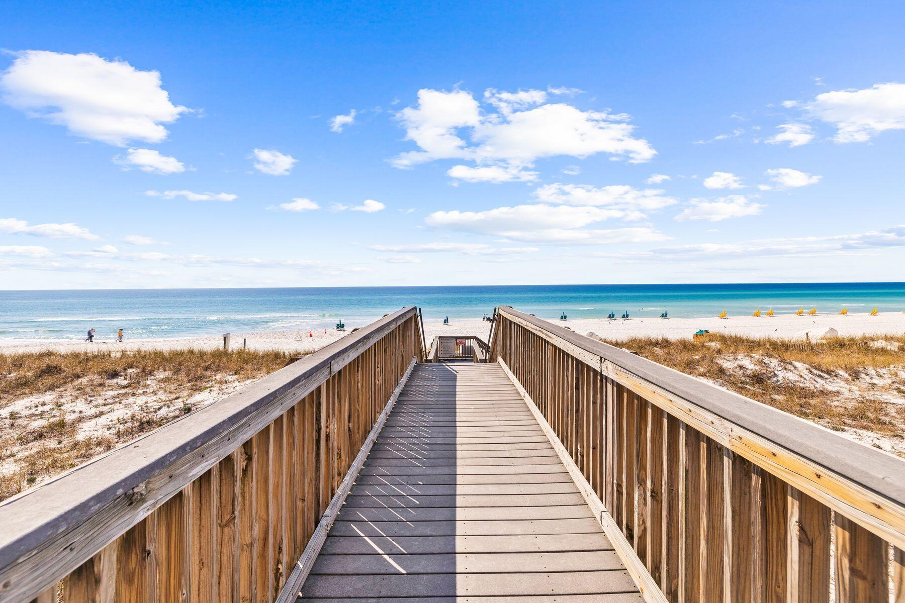 4522 Southwinds Drive, 4522