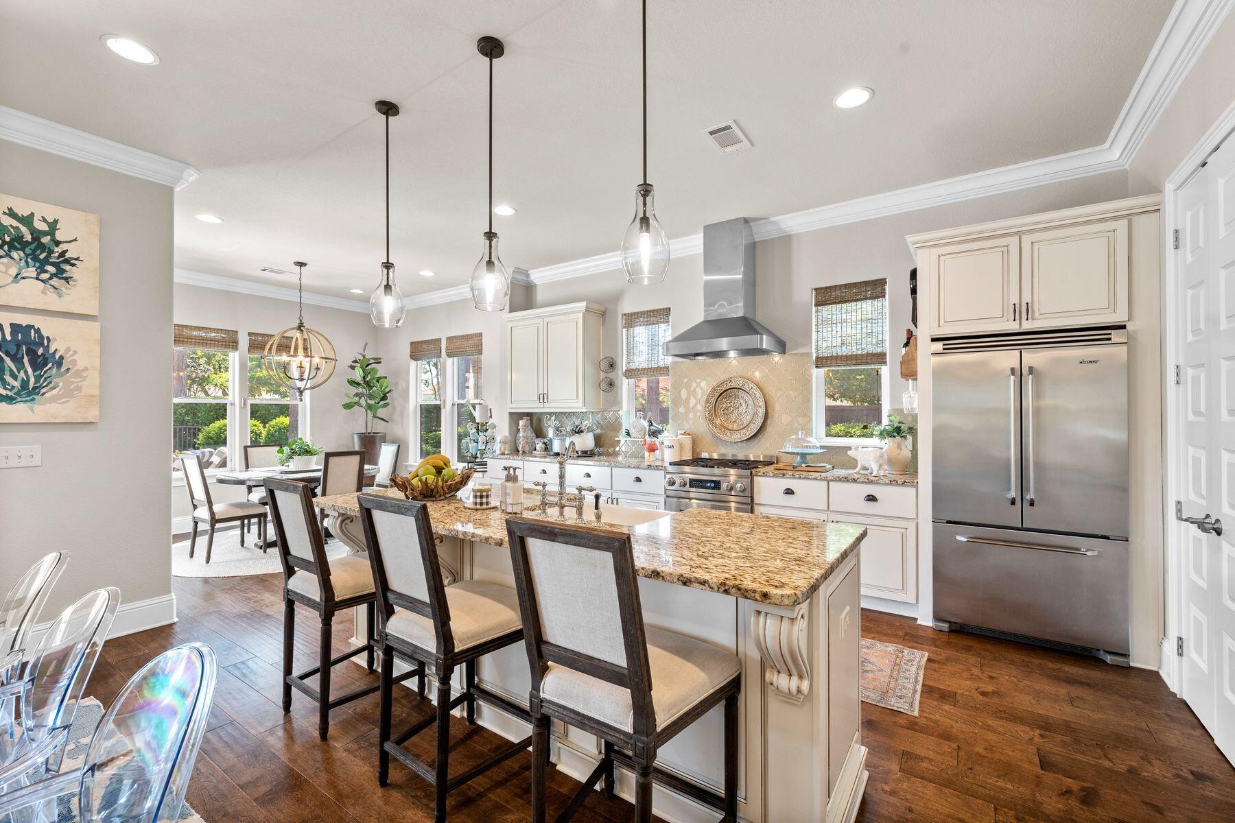 1430 E Baytowne Circle