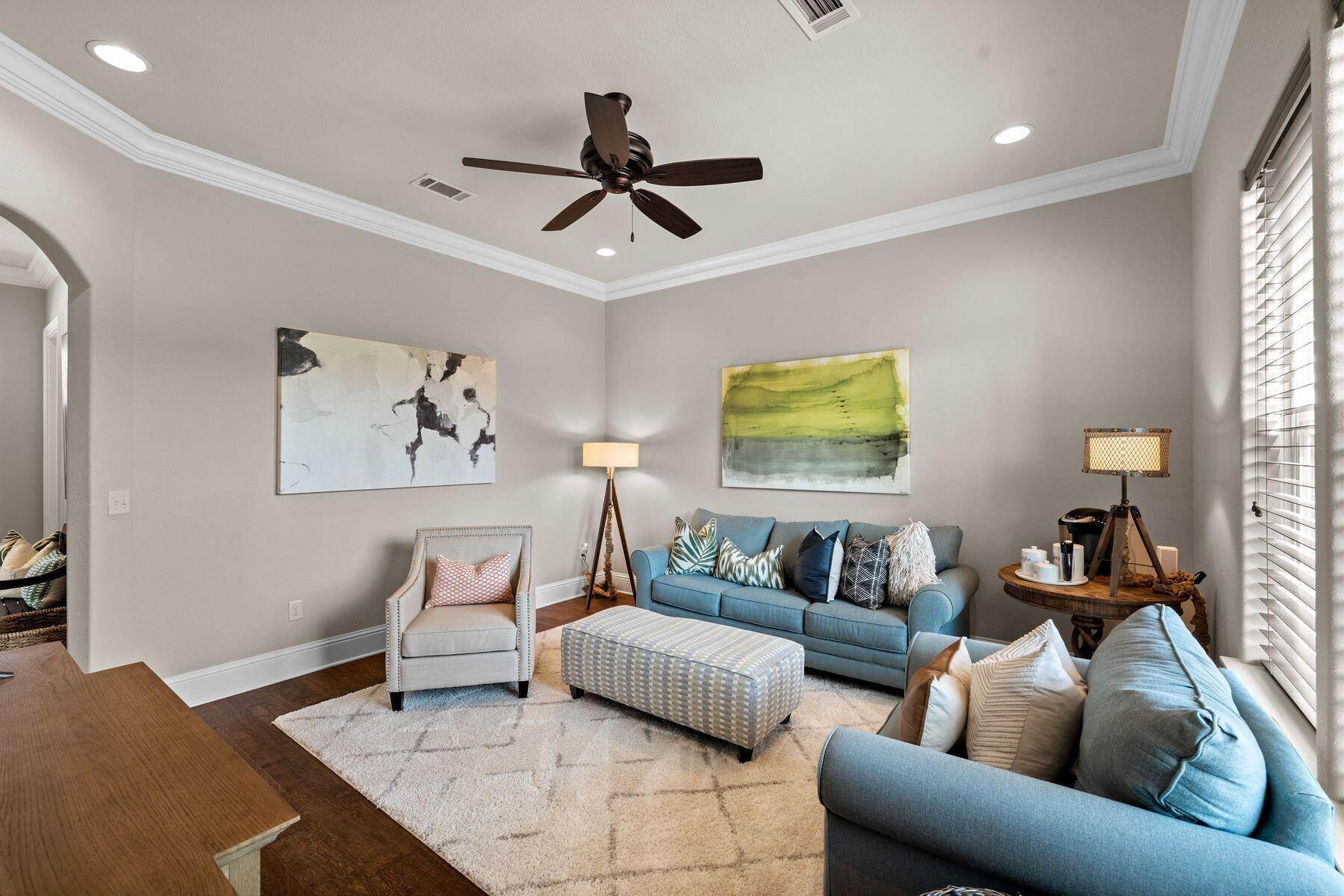 1430 E Baytowne Circle