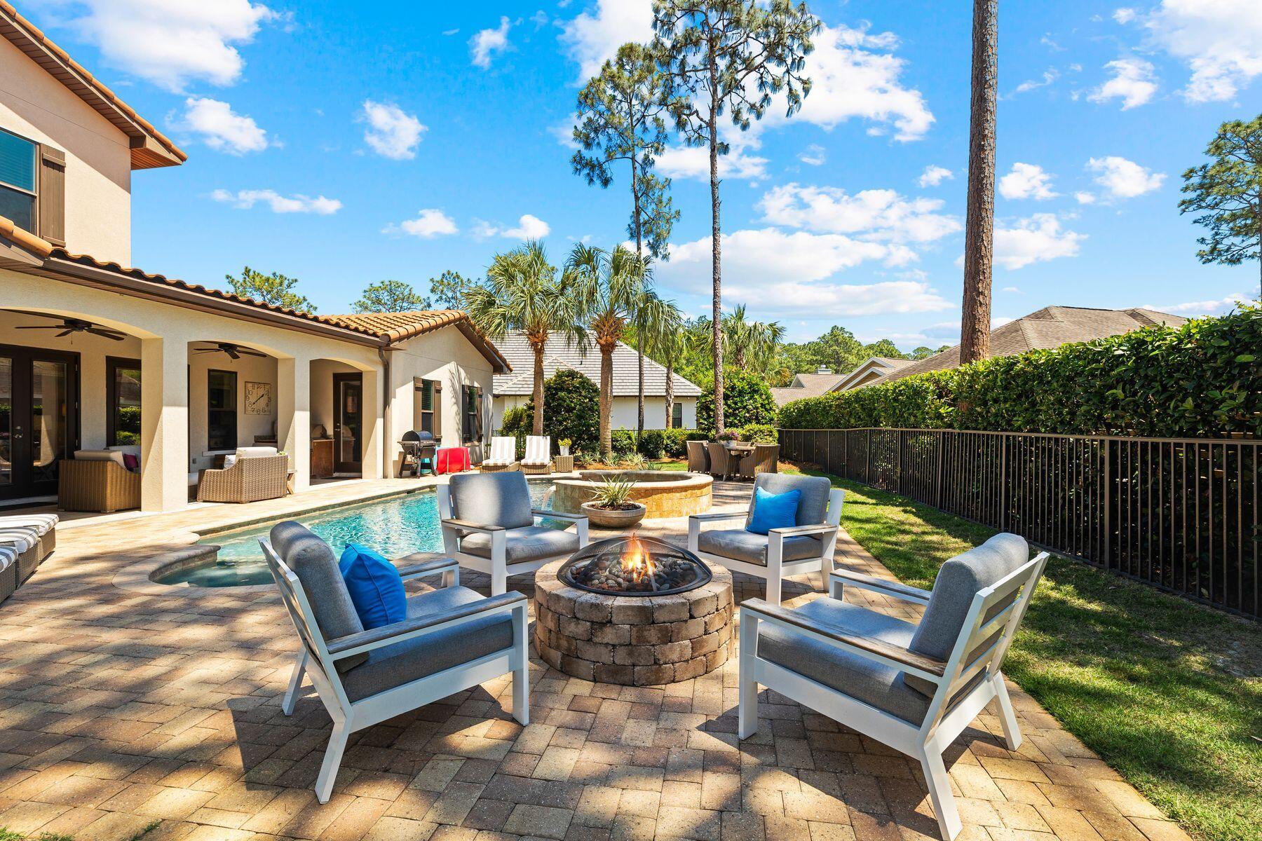 1430 E Baytowne Circle