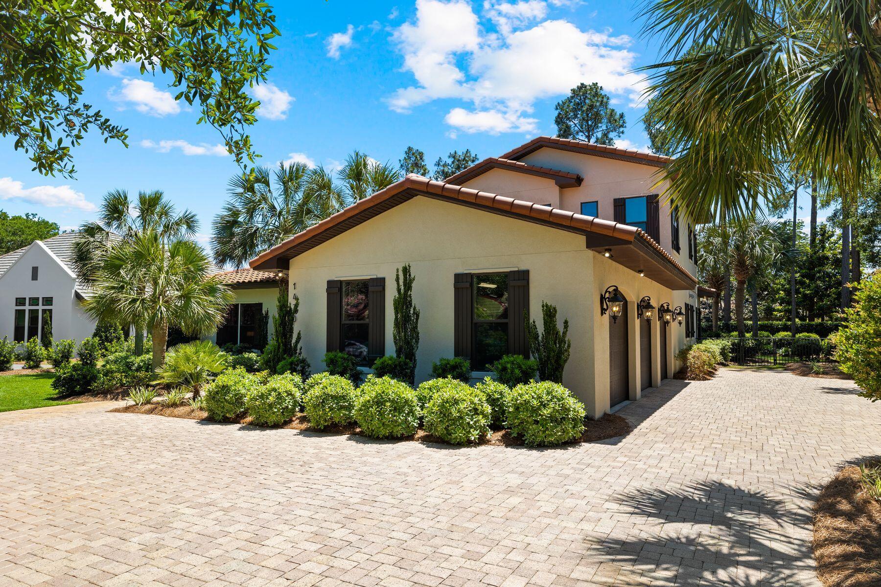 1430 E Baytowne Circle