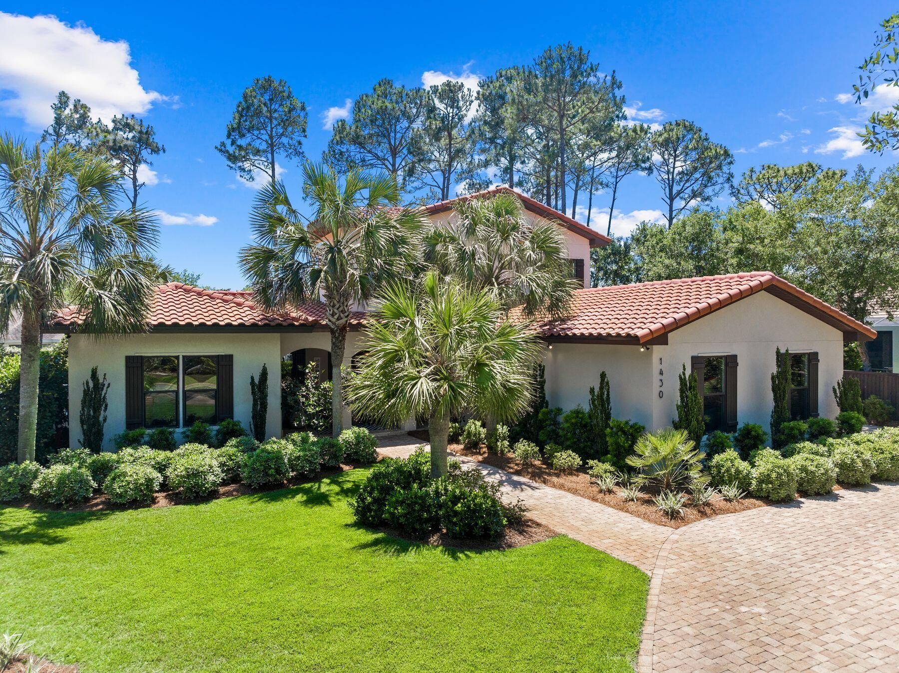 1430 E Baytowne Circle