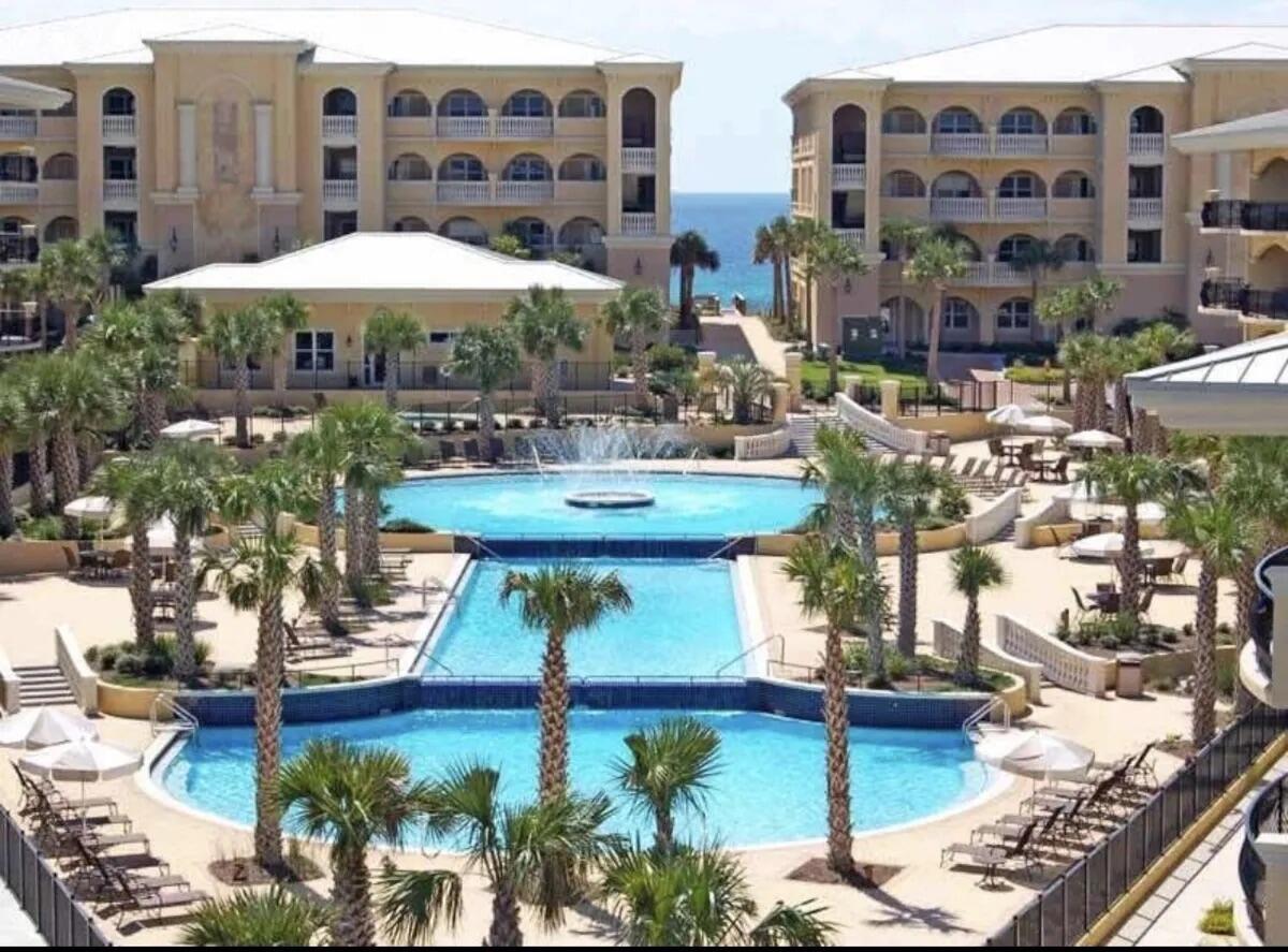 2421 W CO HWY 30A, G101