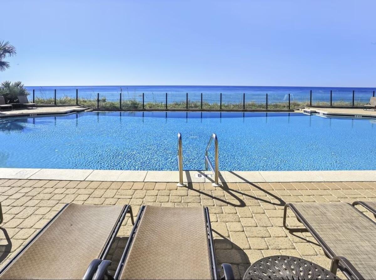 2421 W CO HWY 30A, G101