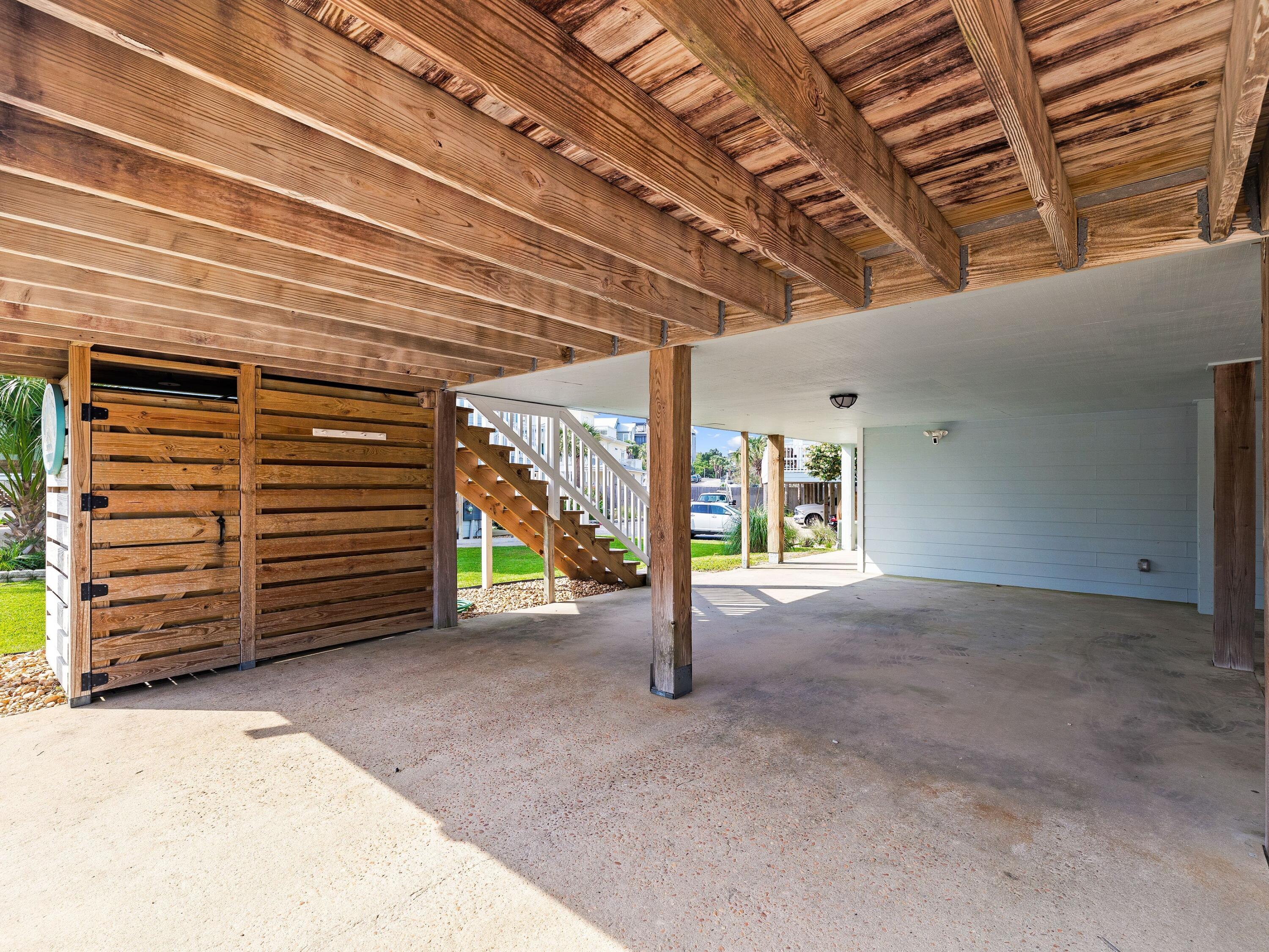 229 Blue Mountain Road, 103