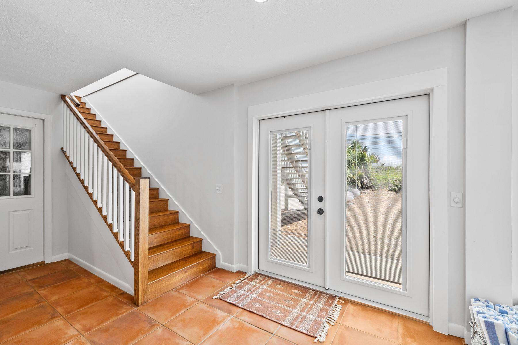 492 W Park Place Avenue