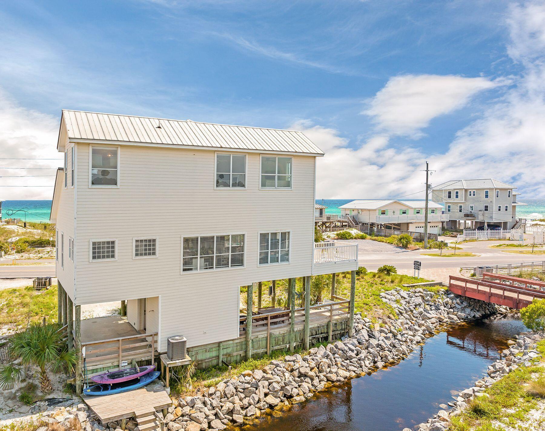 5456 W County Hwy 30A