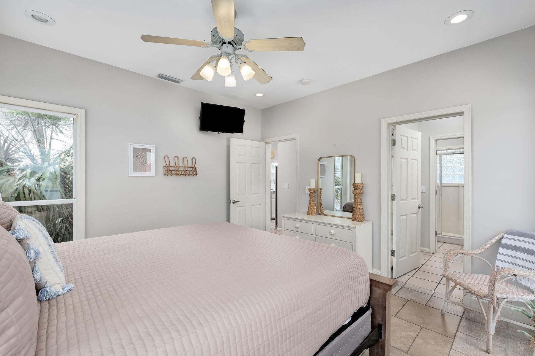 5456 W County Hwy 30A