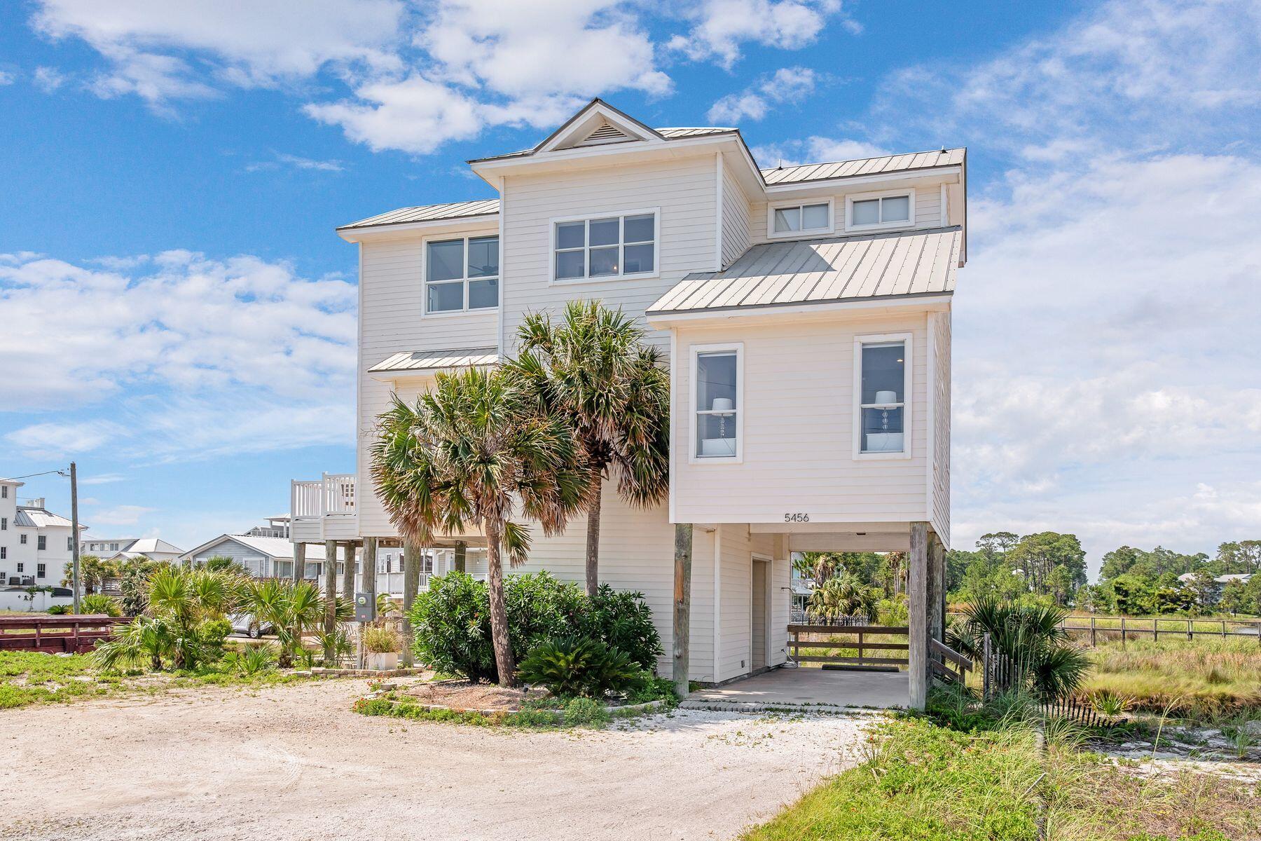 5456 W County Hwy 30A