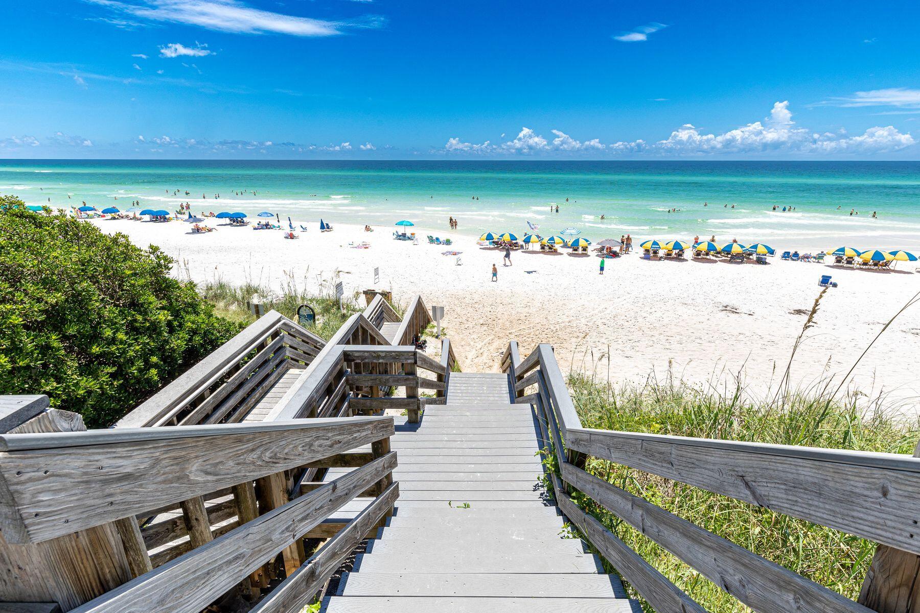 3692 E County Highway 30A, Unit 4