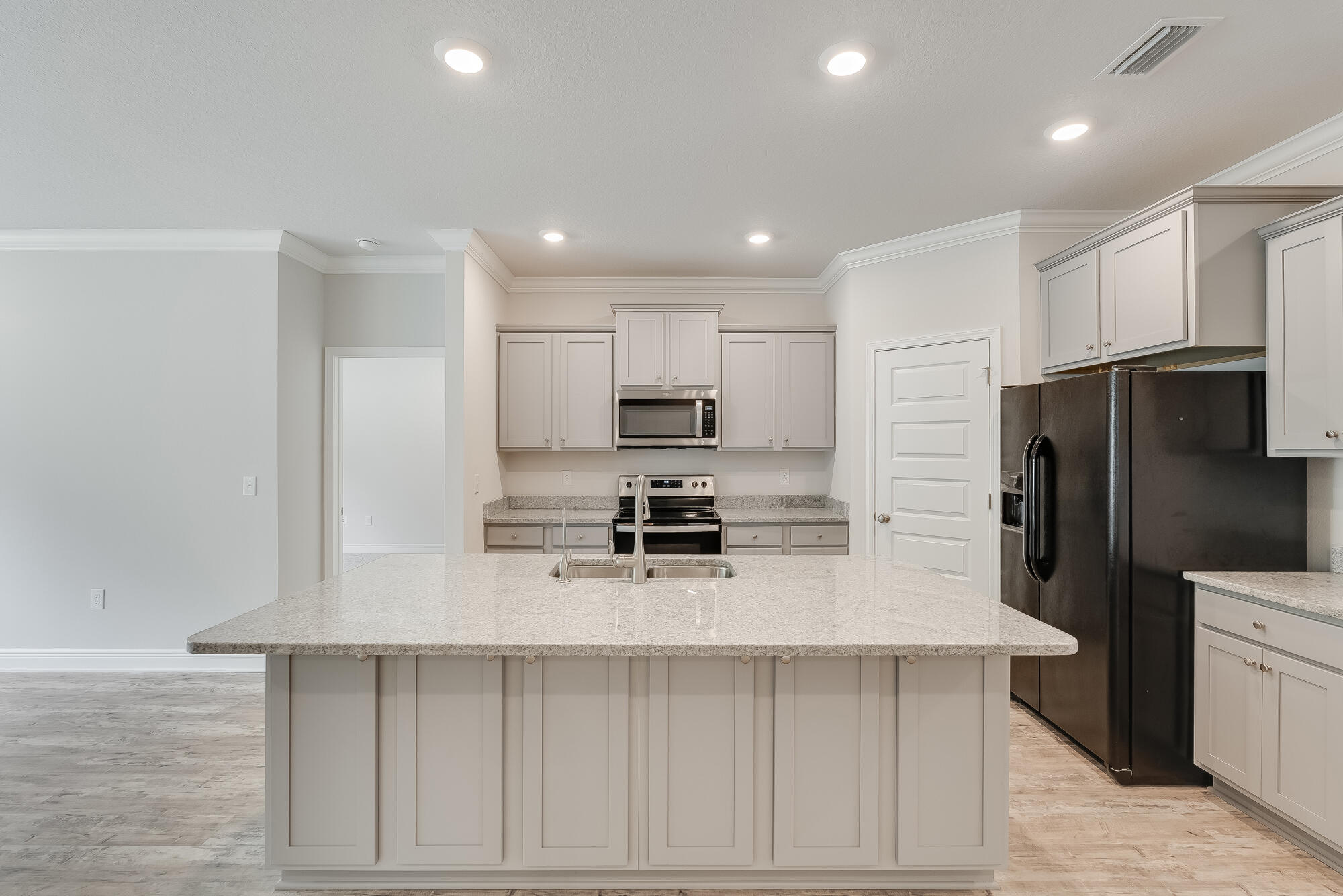 323 Lightning Bug Lane