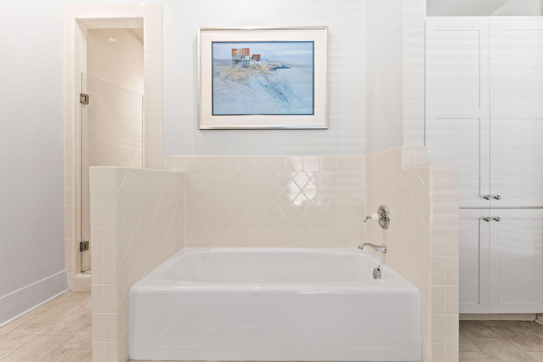 90 Silver Laurel Way