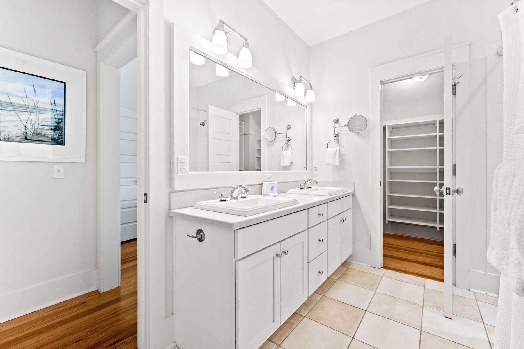 90 Silver Laurel Way