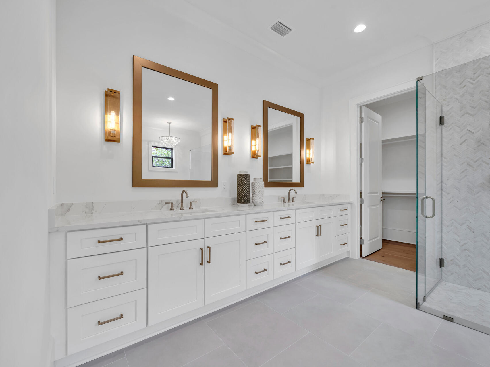 1803 Baytowne N Avenue