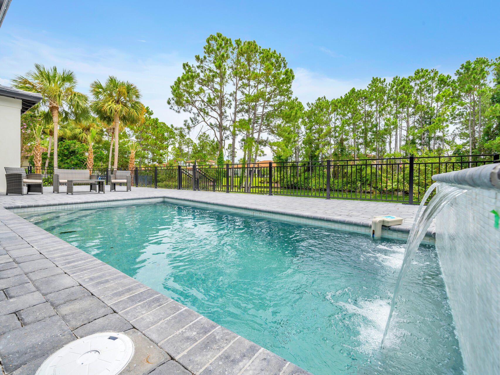 1803 Baytowne N Avenue