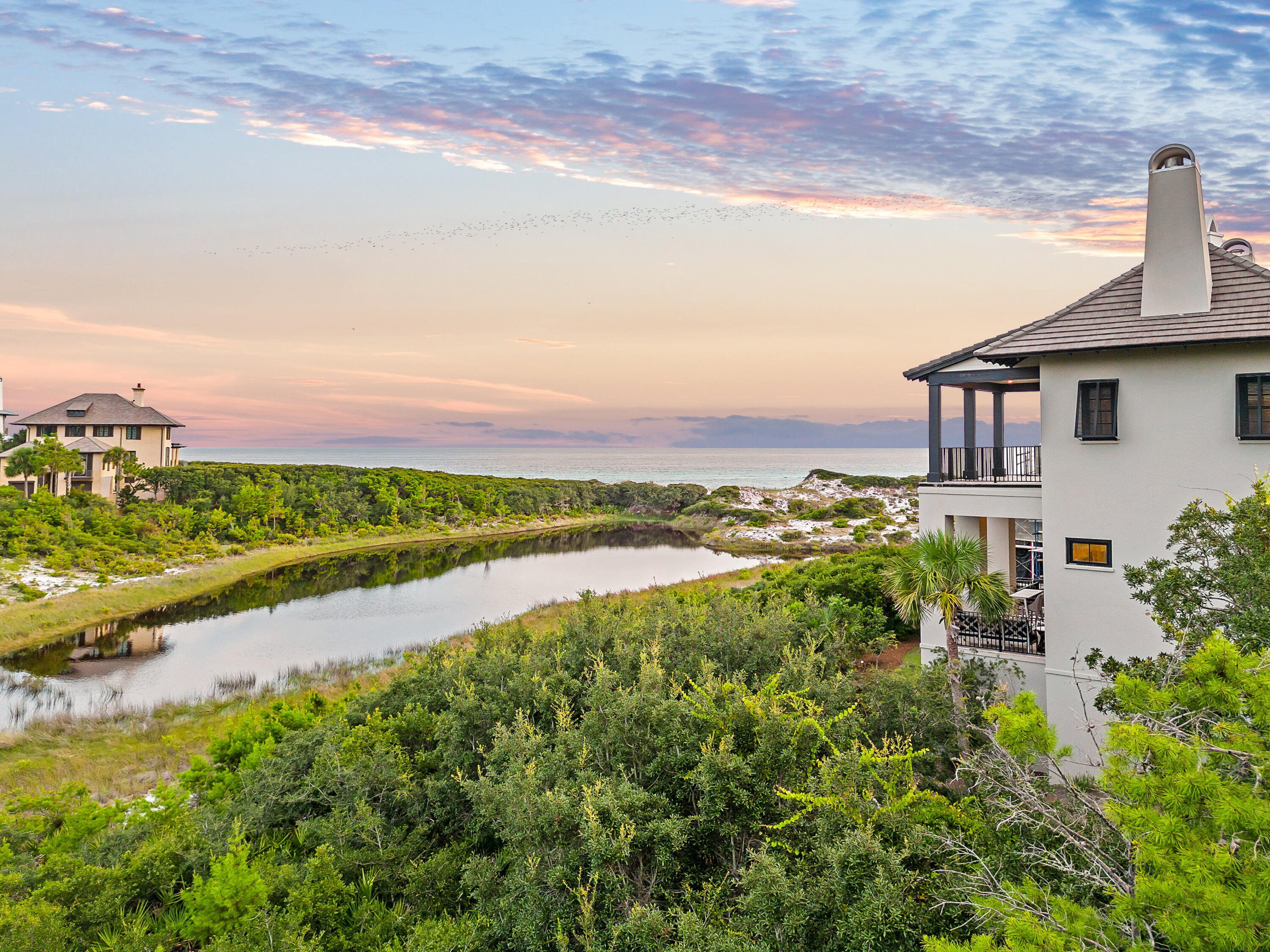 231 W Bermuda Drive