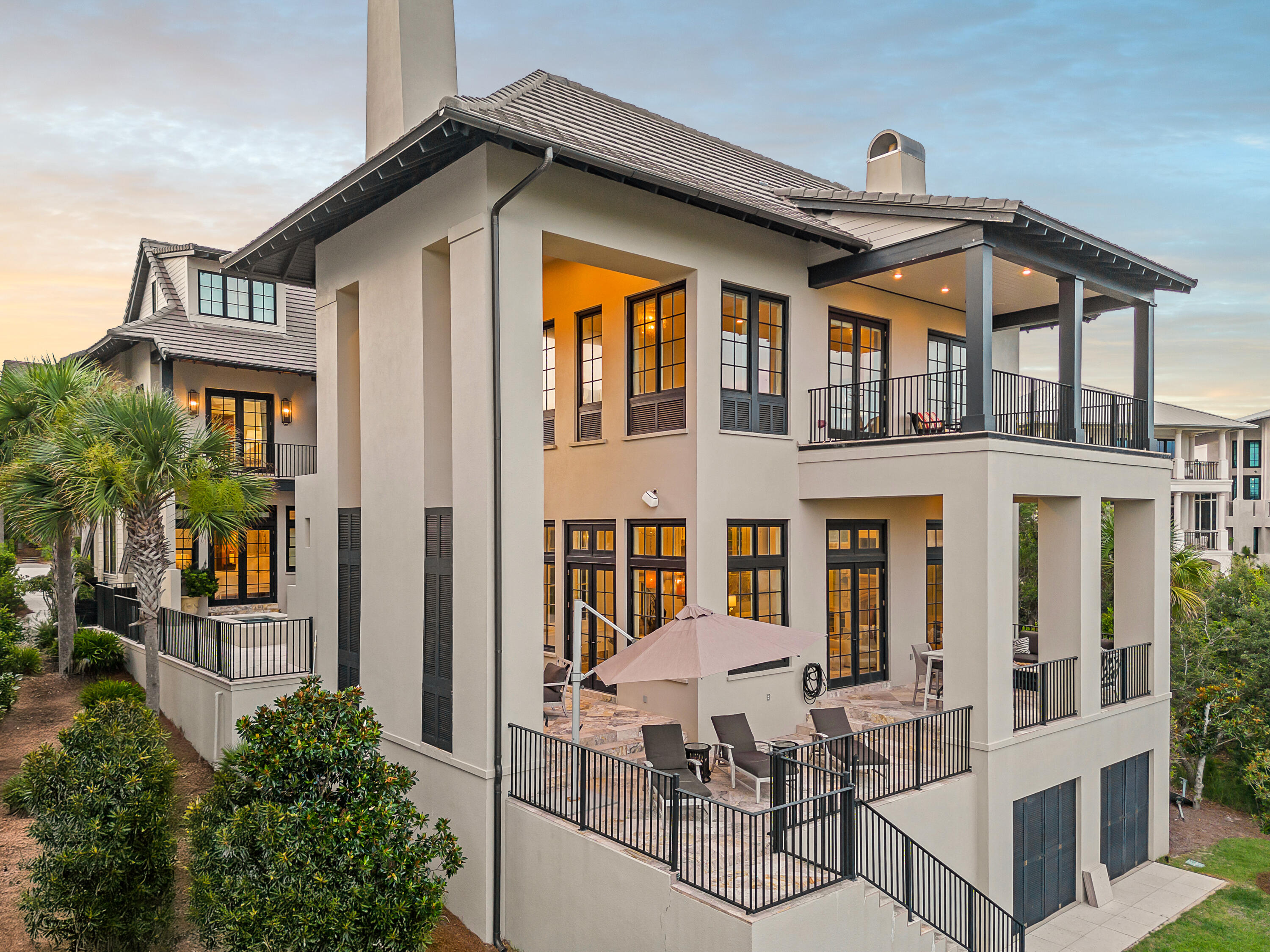 231 W Bermuda Drive