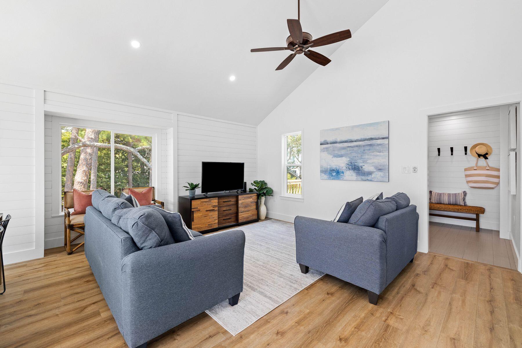 6481 W County Highway 30A