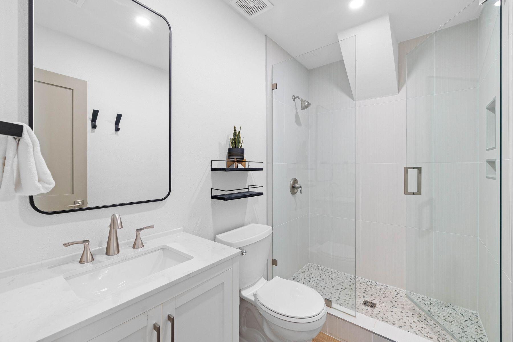 6481 W County Highway 30A